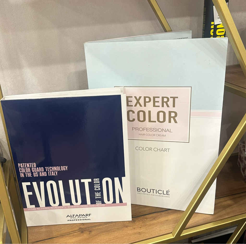 Окрашивание волос в один тон длинные волосы до лопаток )  Красители ALFAPARF.   Италия Bouticle  Италия Цены указаны без учета красителя