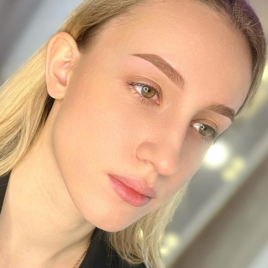 Окрашивание краской + коррекция (пинцет/воск)