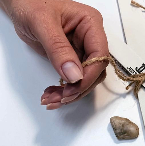 Маникюр гигиенический