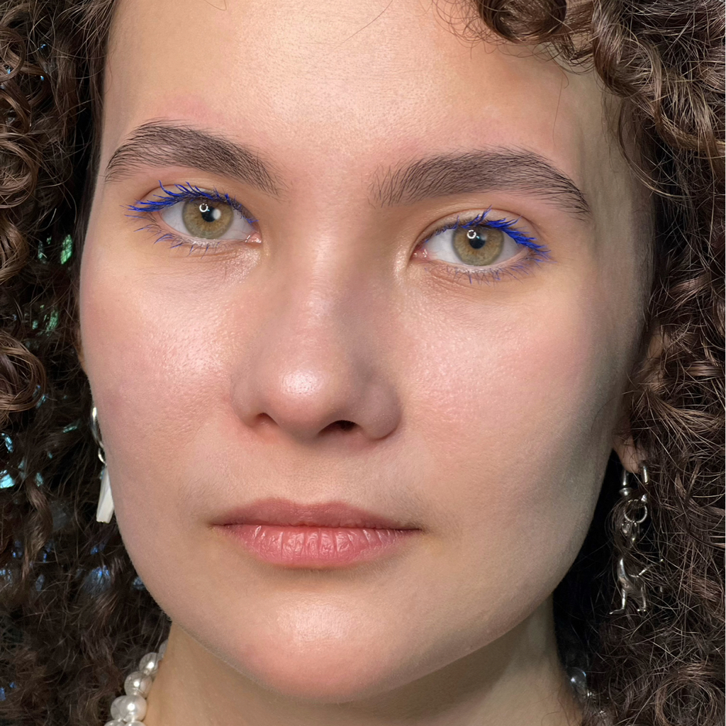 [коррекция бровей]