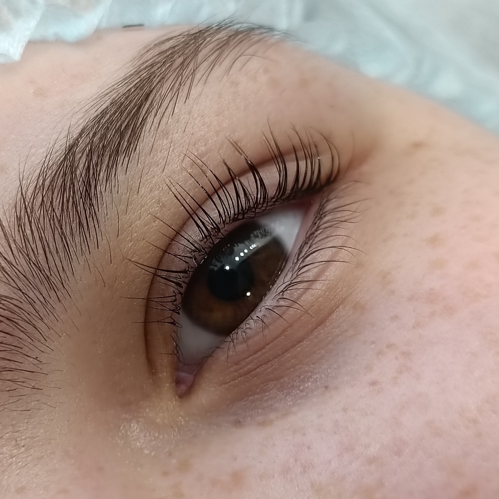 Ламинирование ресниц