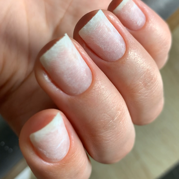 Маникюр классический/  Classic manicure.