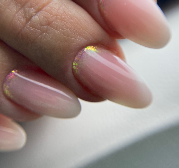 Покрытие «нюд» на короткие