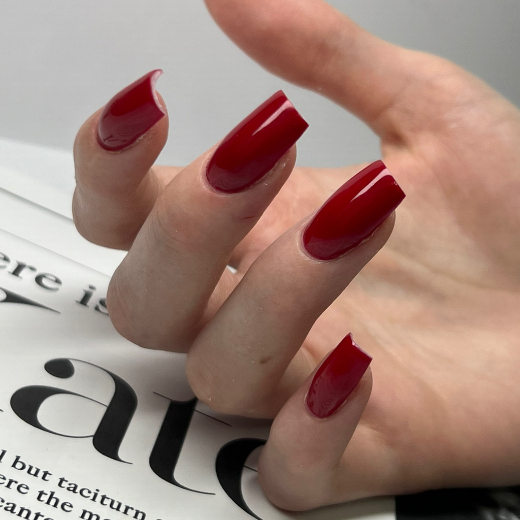 «Сложный» маникюр с покрытием гель-лак