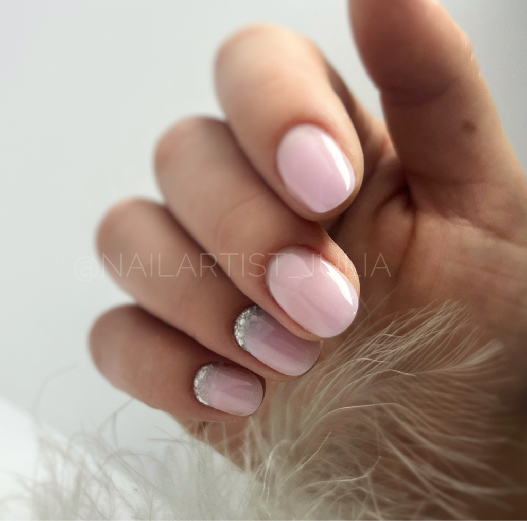 Маникюр с покрытием гель-лак