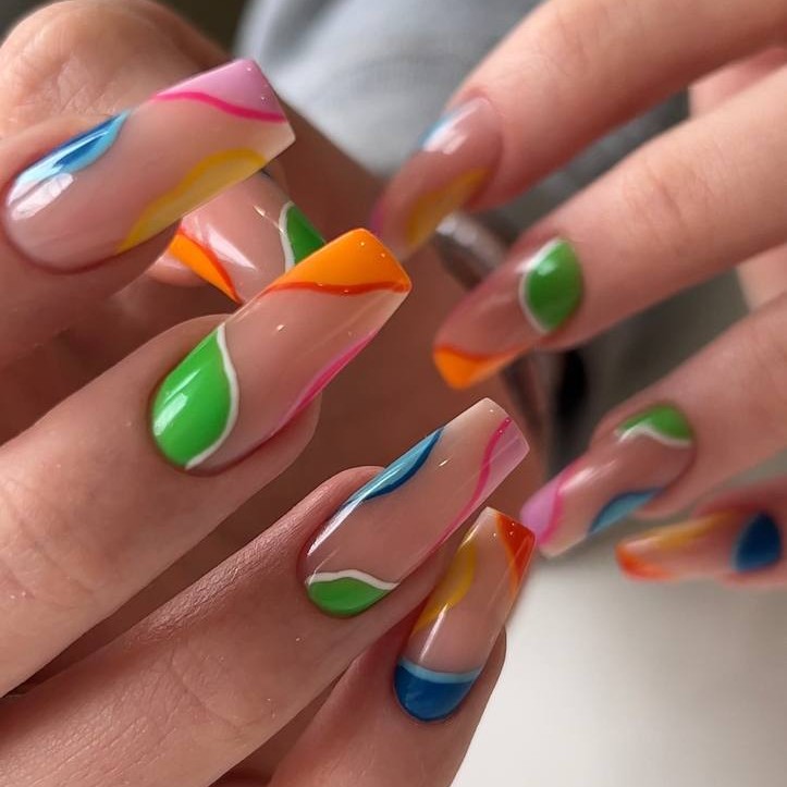 Наращивание ногтей гелем до №3, мастер