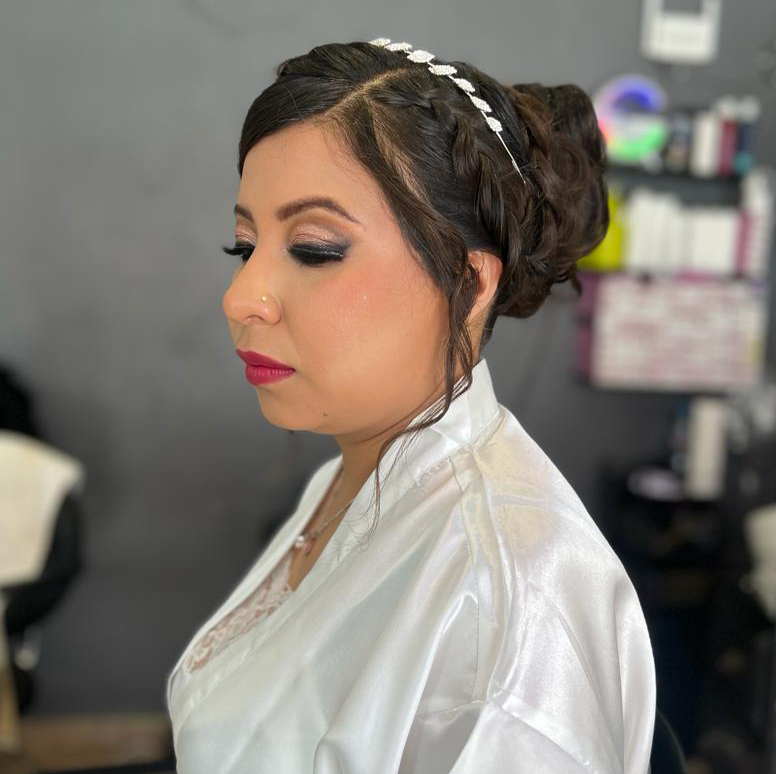 Peinado y maquillaje para novias