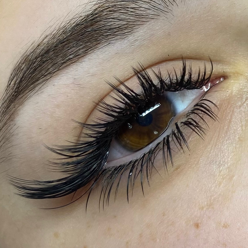 Наращивание ресниц МОКРЫЙ ЭФФЕКТ