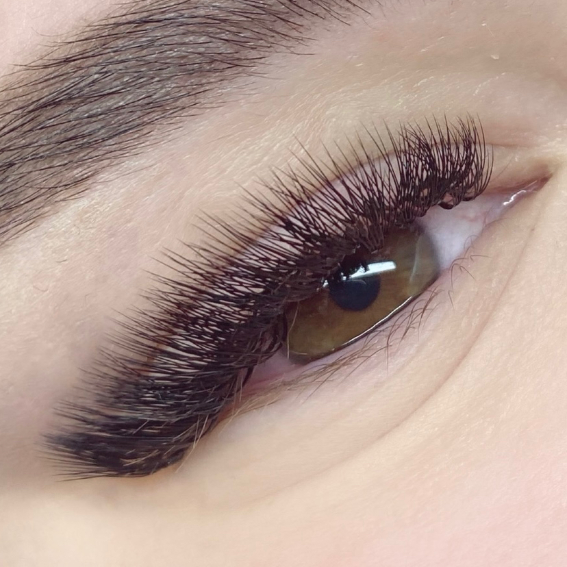Наращивание ресниц ПУШИСТЫЕ