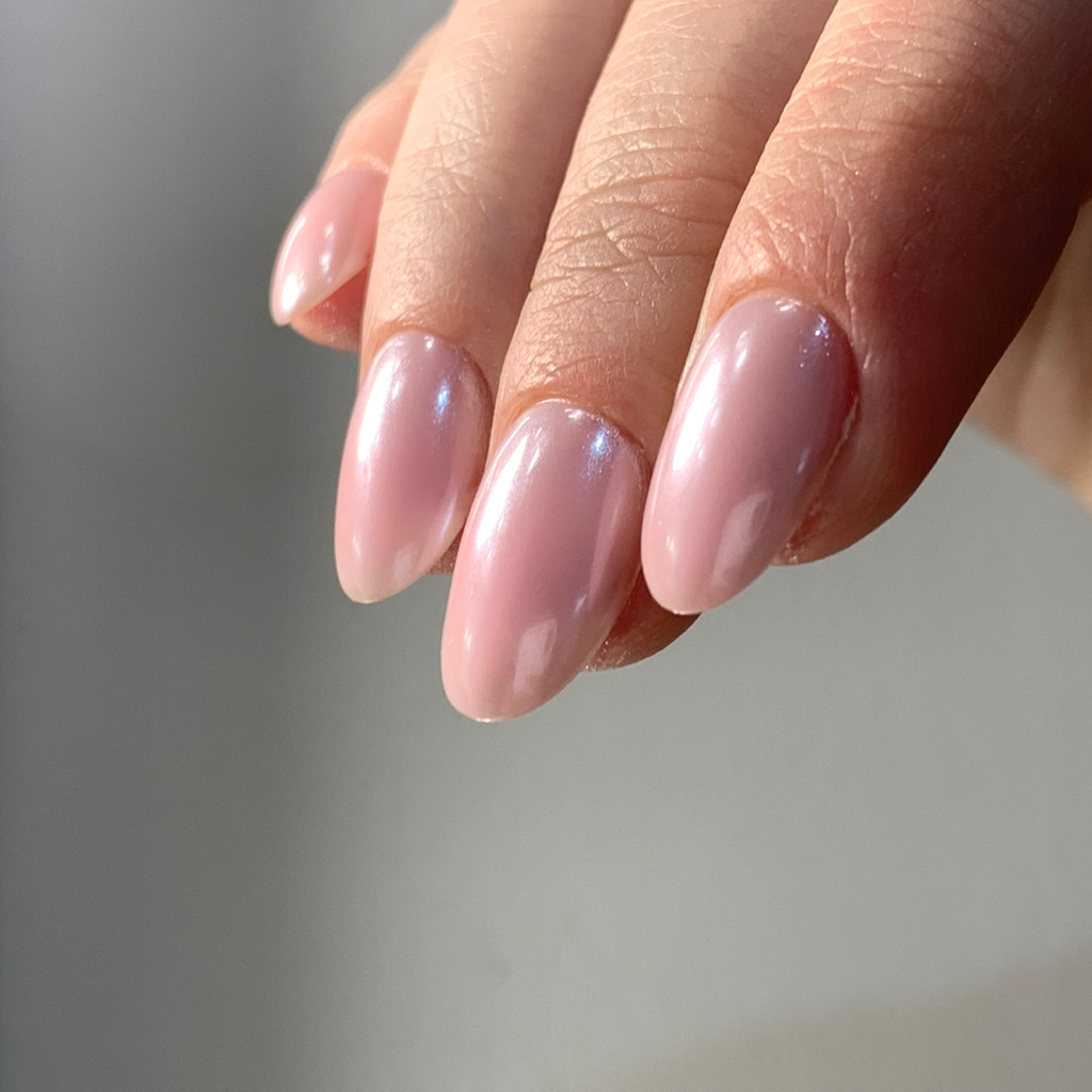 Маникюр с покрытием (длина Natural, Medium)