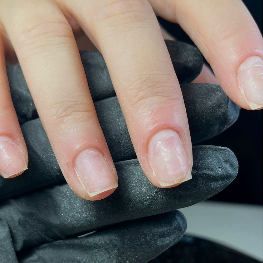 Манікюр без покриття