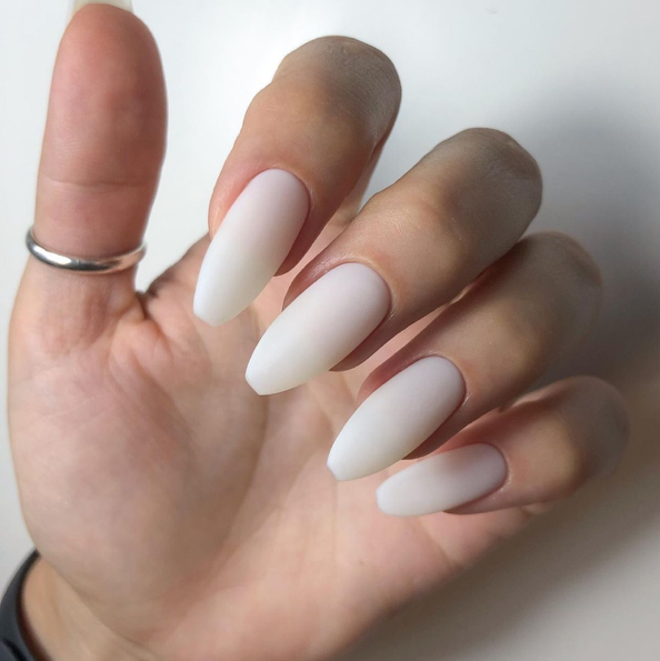 Коррекция наращенных ногтей