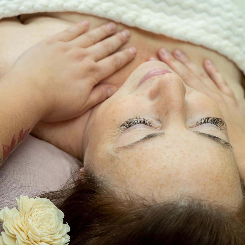 Скульптурно-буккальный массаж лица