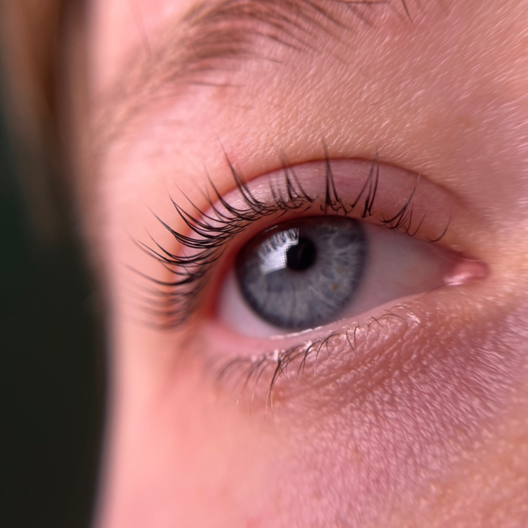 Ламинирование ресниц