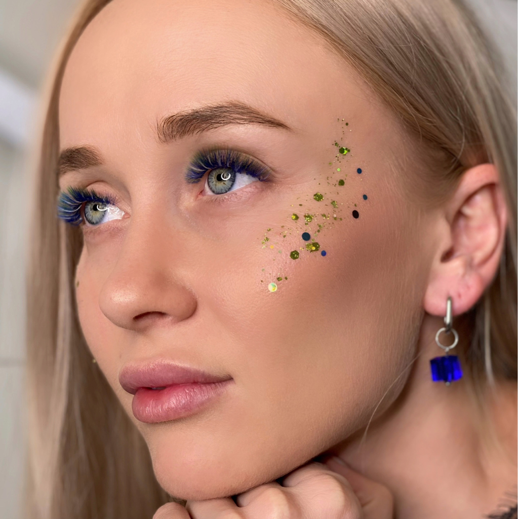 Цветные вставки