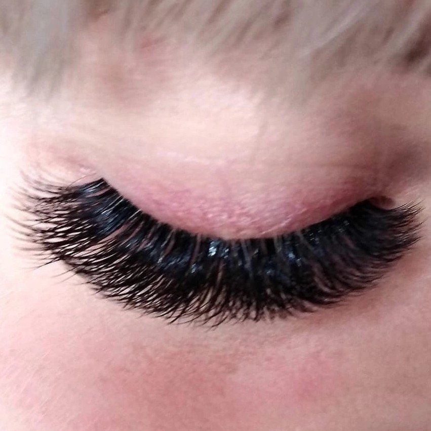 наращивание ресниц 5D