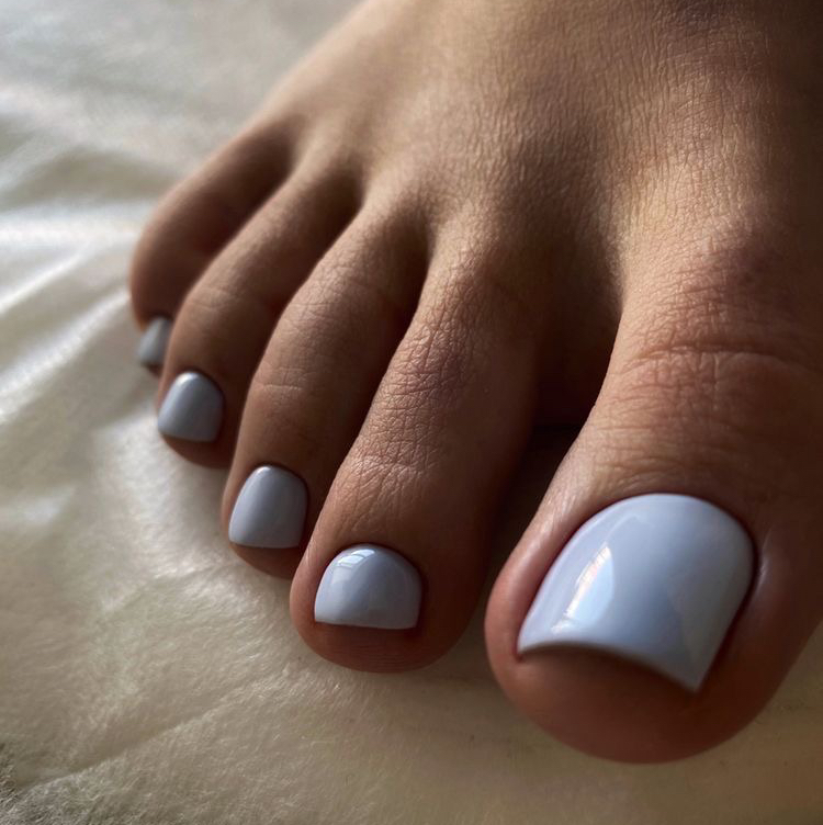 Экспресс-педикюр с покрытием гель-лак