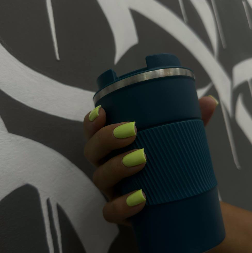 MAX маникюр  (Достраивание архитектуры, укрепление, ремонт ногтей) однотон/дизайн