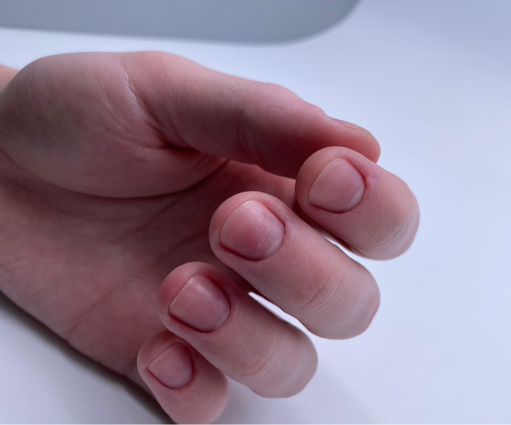 Маникюр мужской