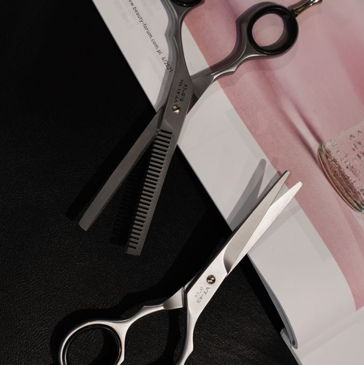 Ручная полировка волос+запечатывание кончиков системой Split fix