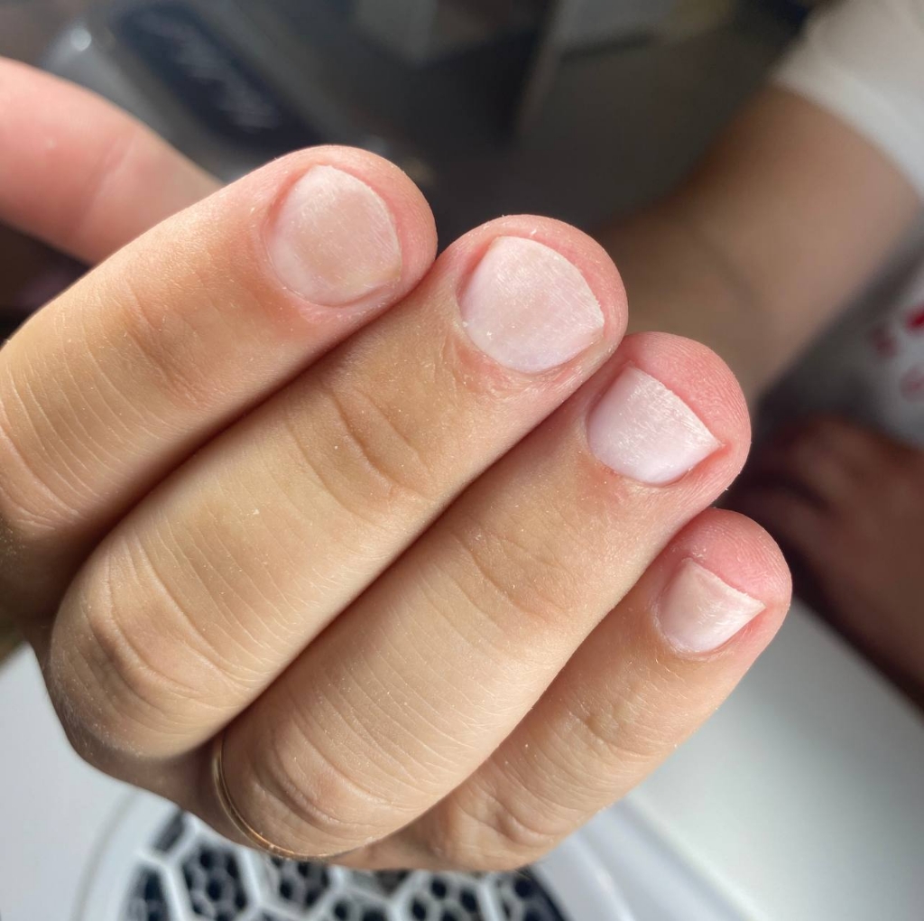 Маникюр мужской