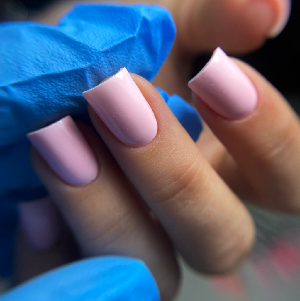 Маникюр с укреплением