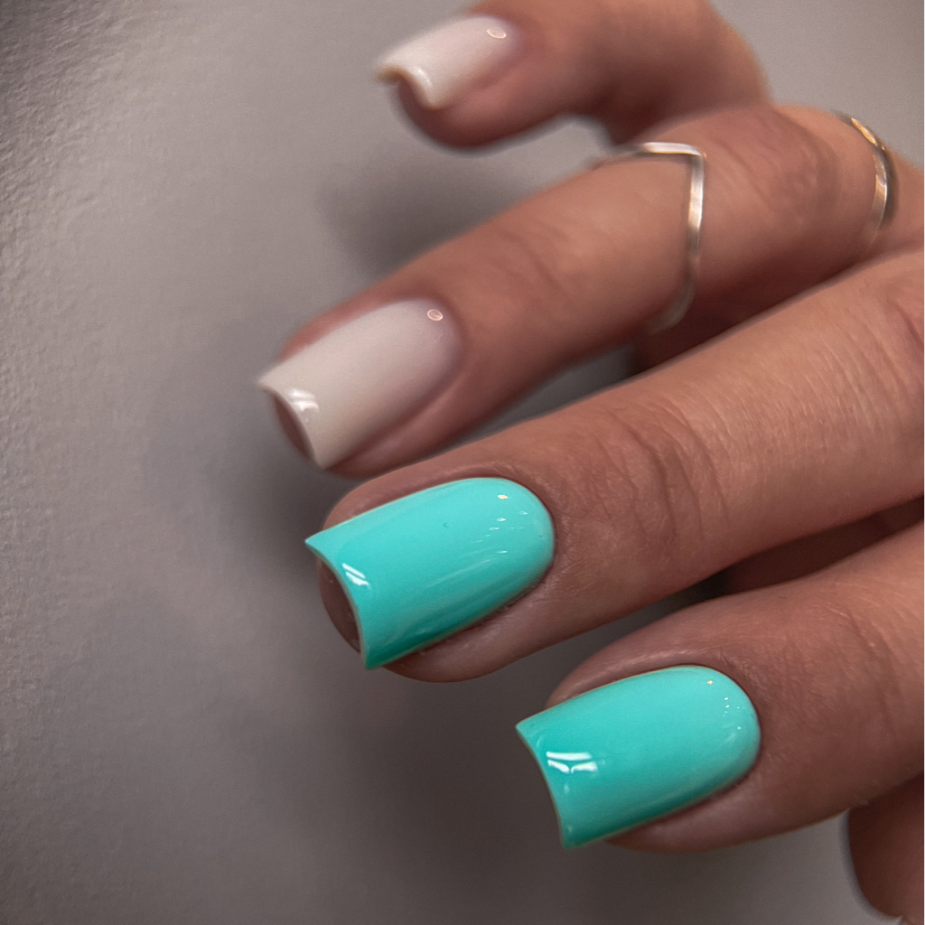 Безупречная архитектура + маникюр + однотонное покрытие гель-лак