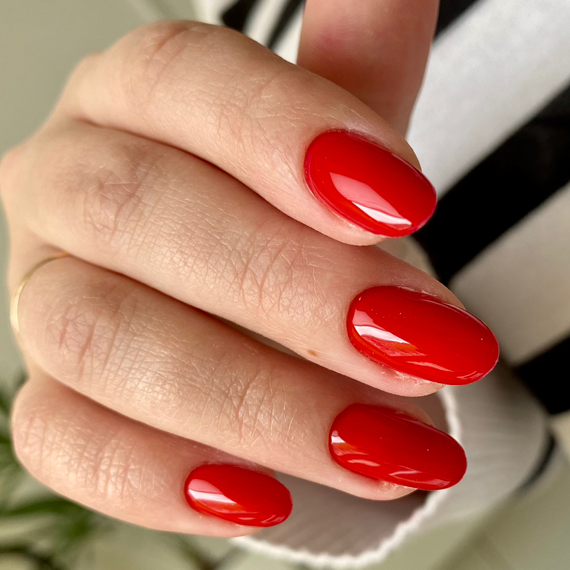 Комбинированный маникюр и однотонное покрытие гель лаком