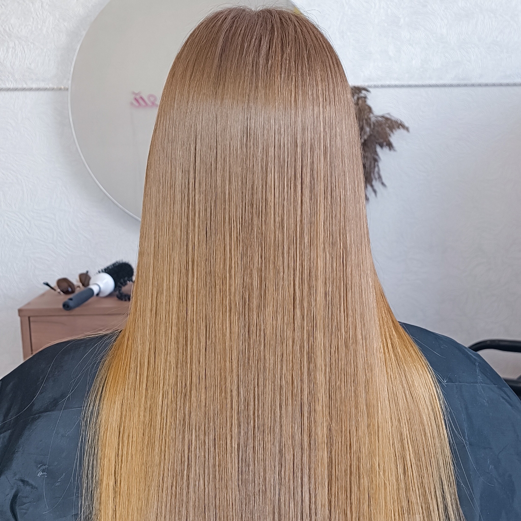 Кератиновое выпрямление (от нижней границы лопаток и ниже)