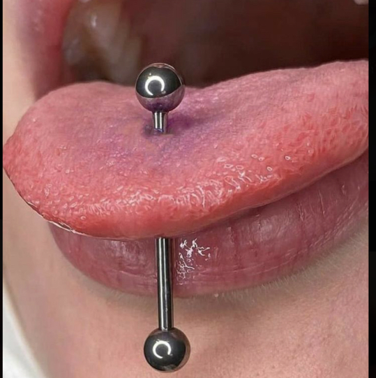 Пирсинг языка