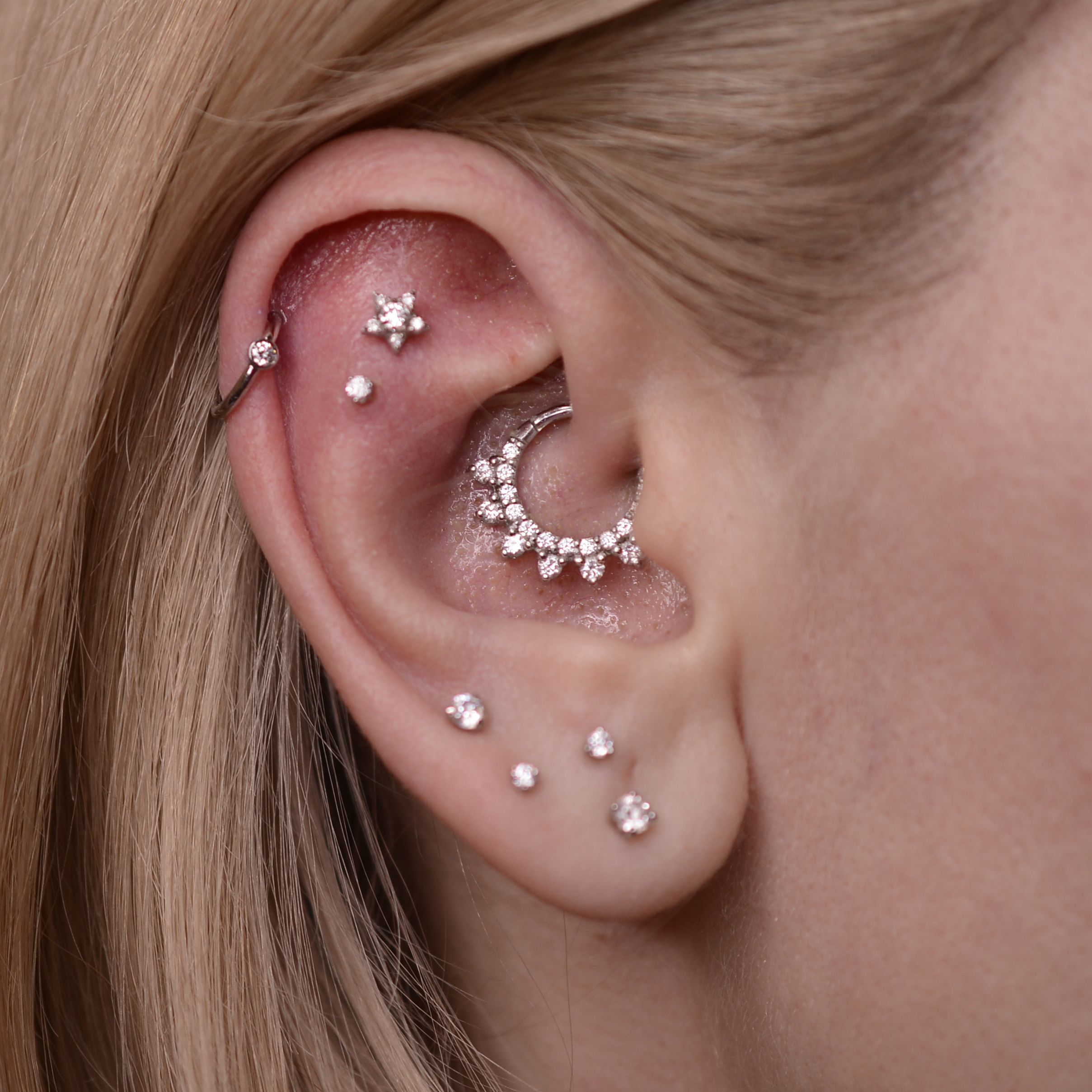 Пирсинг мочки уха