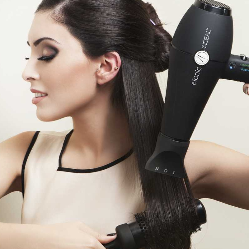 Сушка волос по лопатки ( брашинг/ фен)