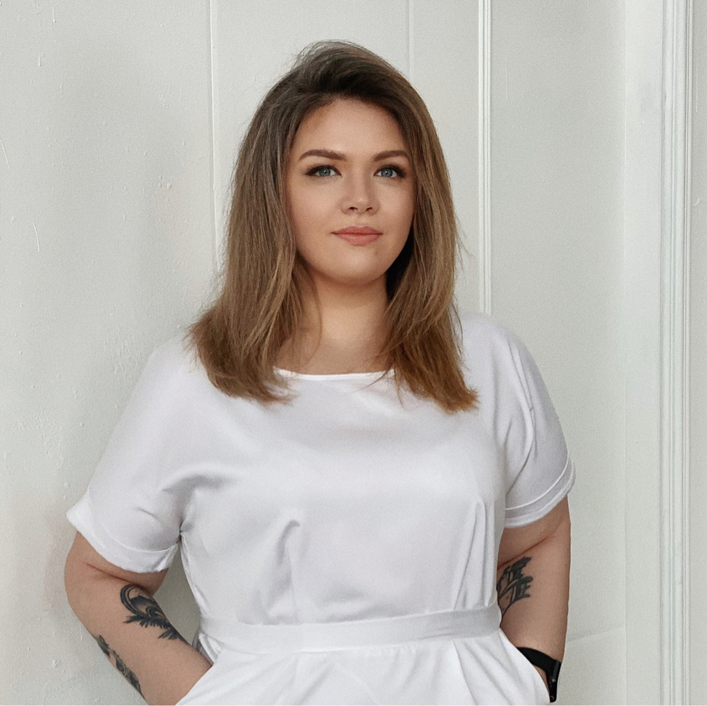 Консультация специалиста ногтевого сервиса
