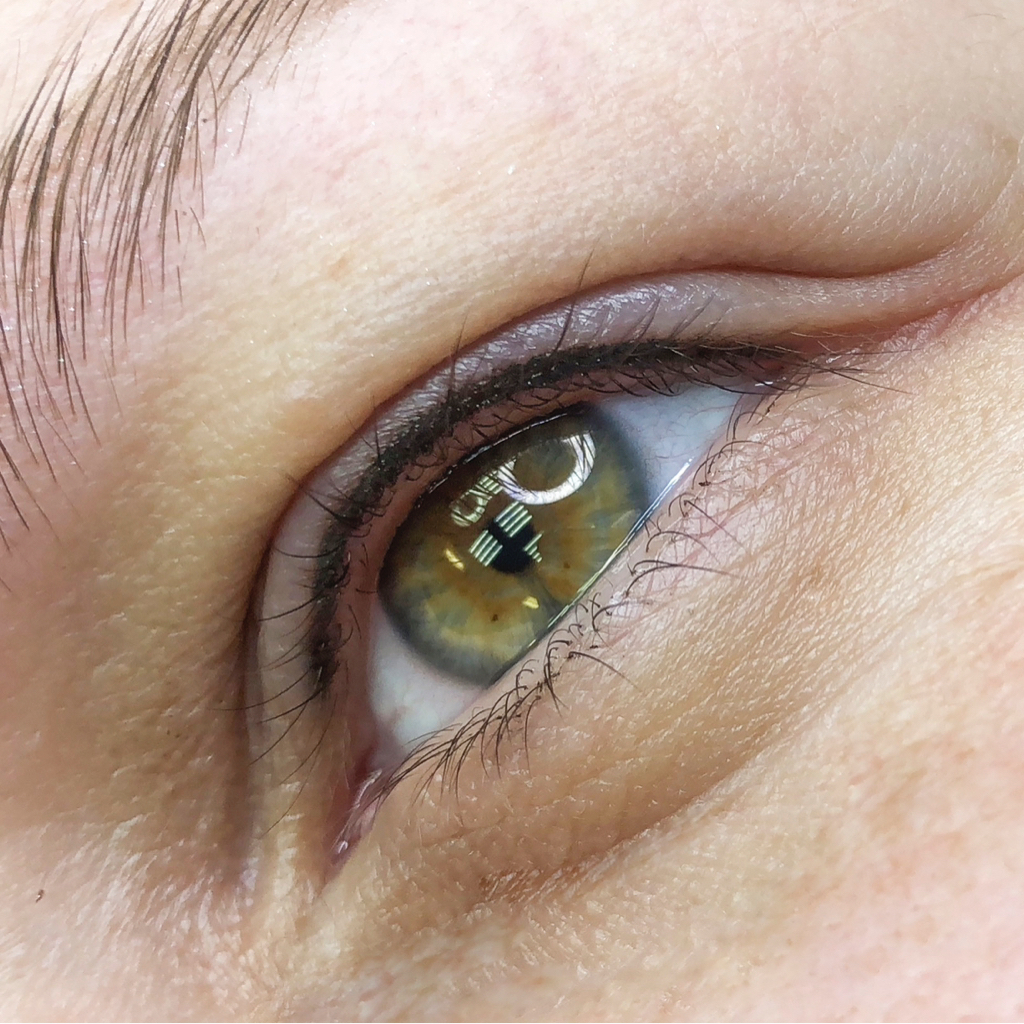 Перманентный макияж межресничка