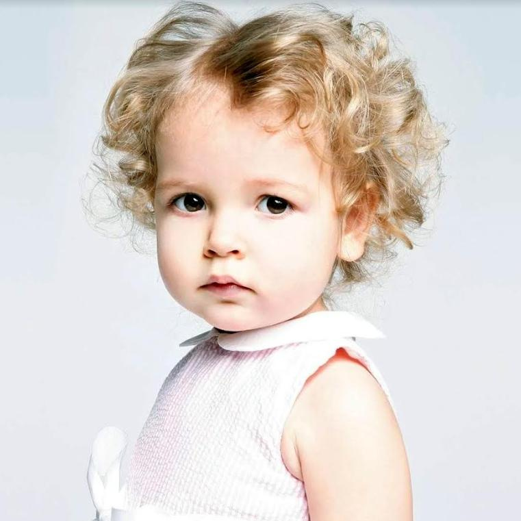 Девочка до 4 лет