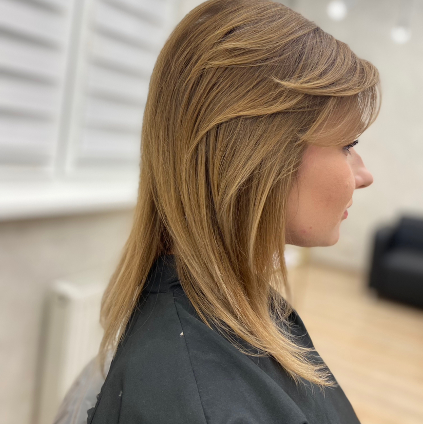 Стрижка челки