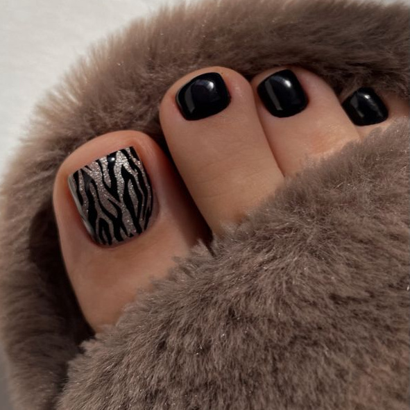 Протезирование ( достраивание уголков ) 1 ногтя