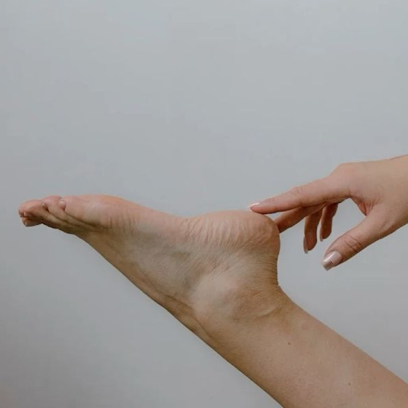 Обработка вросшего ногтя