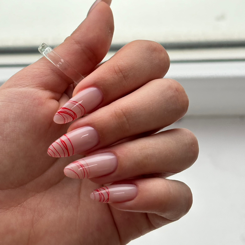 Наращивание ногтей