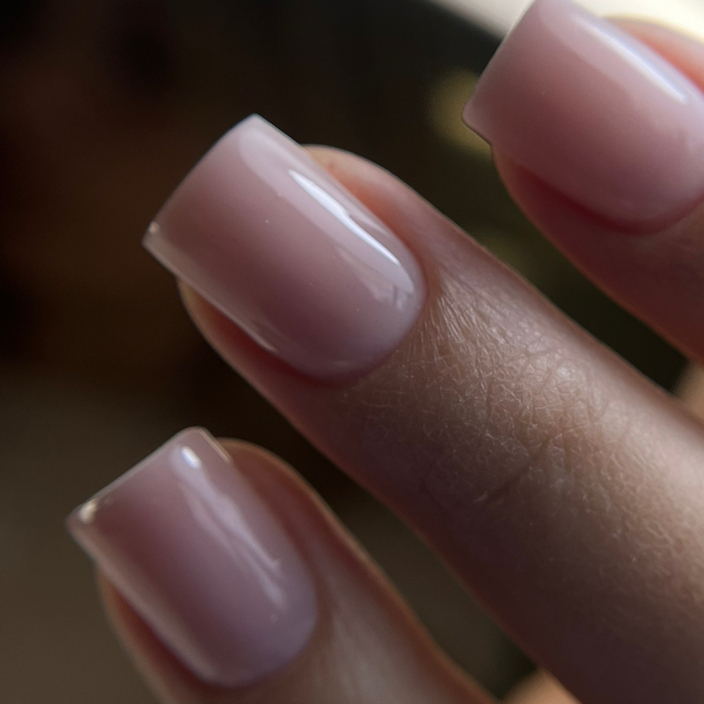 Маникюр + гель (нюд)