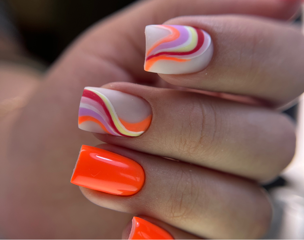 Маникюр + гель + цвет