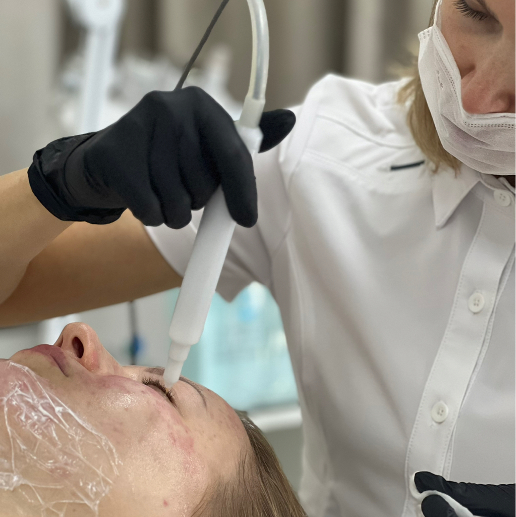 Холодная плазма  Зона: Глаза (верхние и нижние веки)