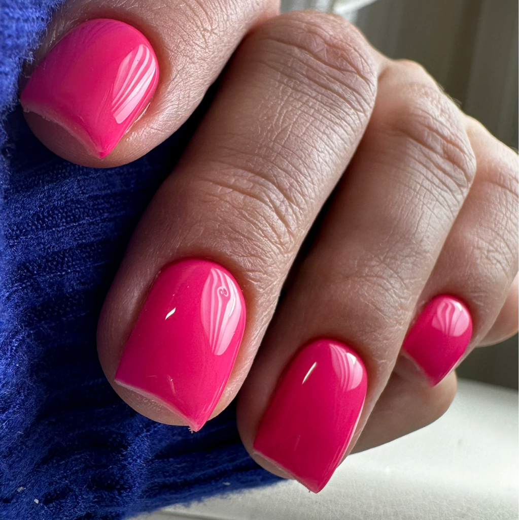 Маникюр при покрытие гель-лаком +выравнивание базой(однотон)