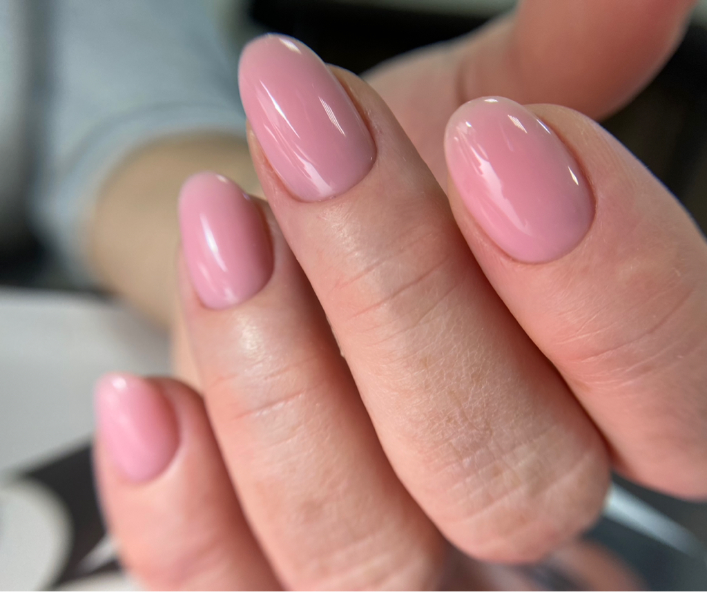 Маникюр+гель-лак топ-мастер (Комплекс с укреплением)