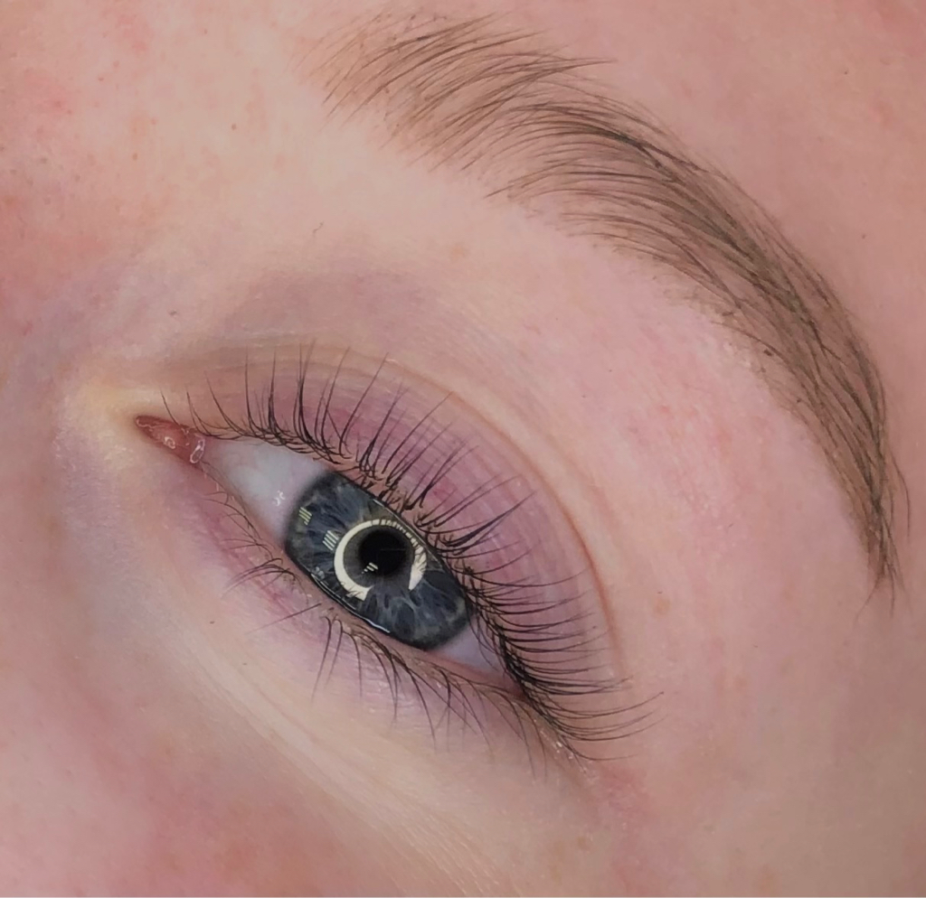 Ламинирование ресниц