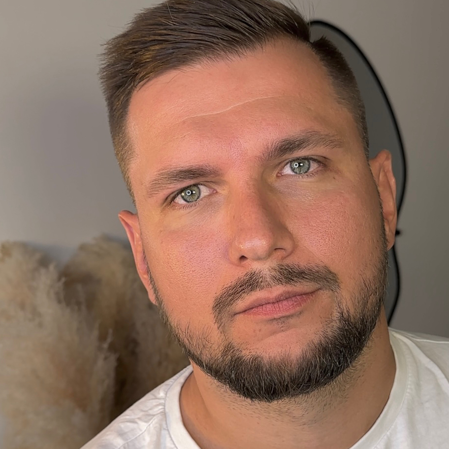 Мужская архитектура бровей