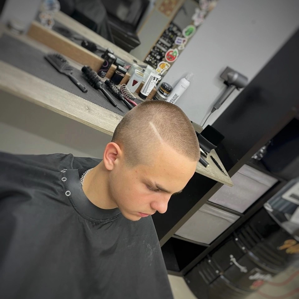 Стрижка мужская