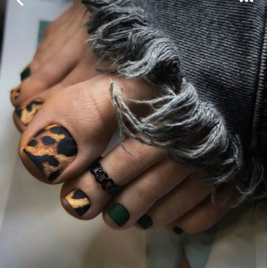 Педикюр с покрытием