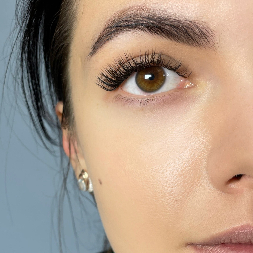 Наращивание ресниц (1,5D)