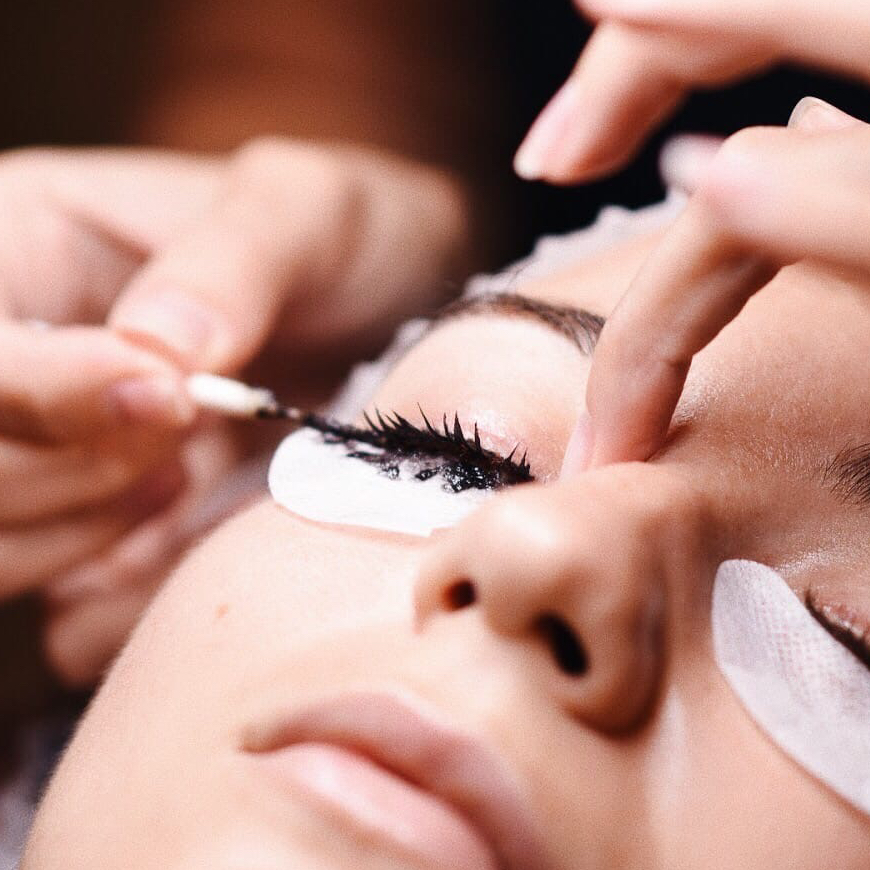 Окрашивание ресниц